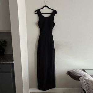 BCBGMaxAzria Black Sleeveless Maxi Gown